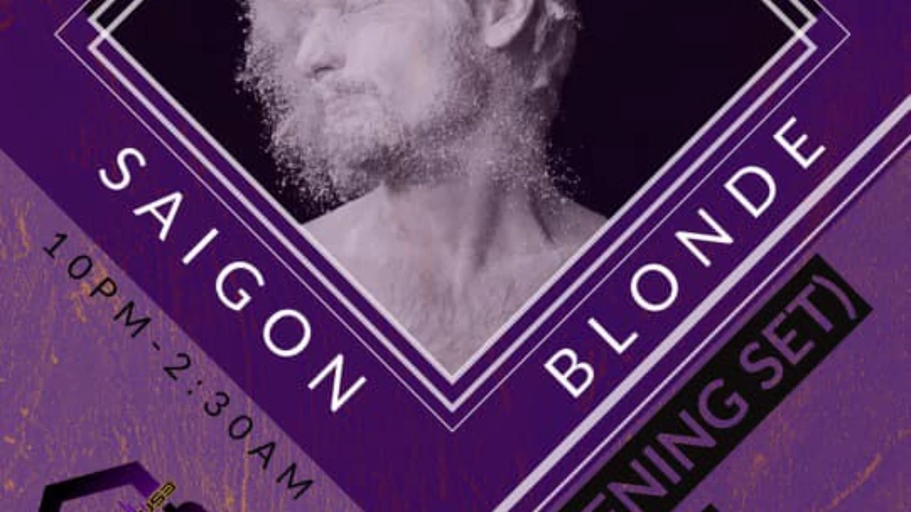 Intimate Sessions at Saigon Blonde